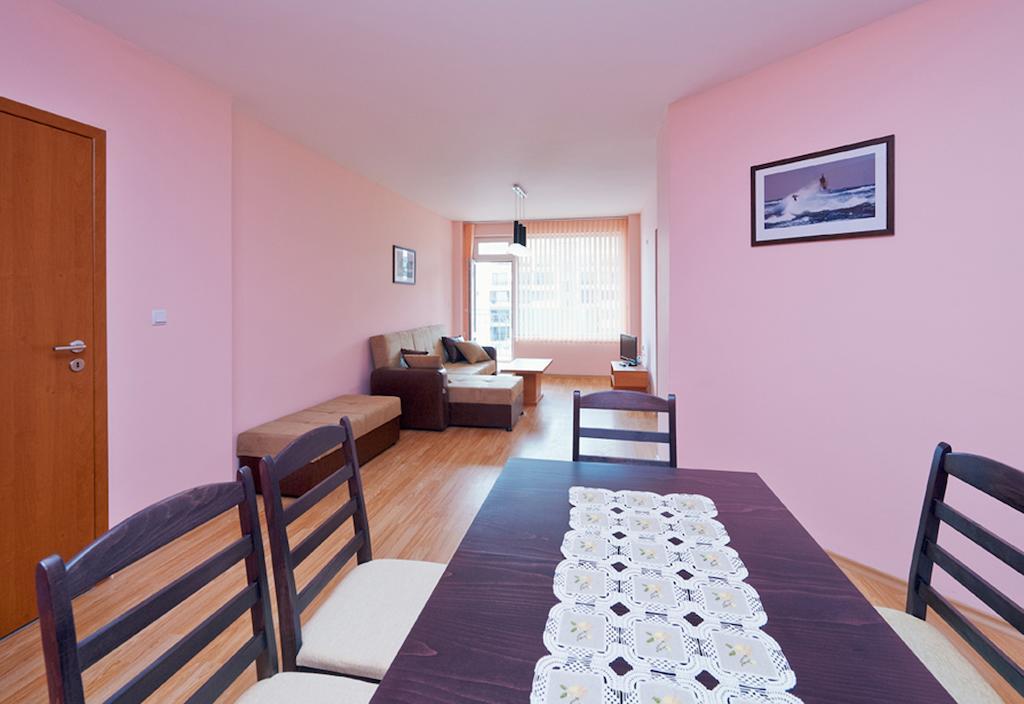Apartments Dimitrovi بوموري الغرفة الصورة