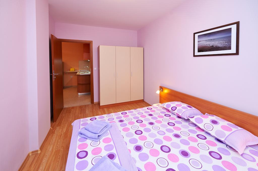 Apartments Dimitrovi بوموري الغرفة الصورة