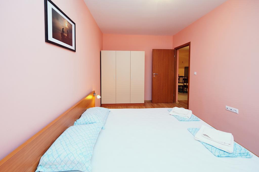 Apartments Dimitrovi بوموري الغرفة الصورة